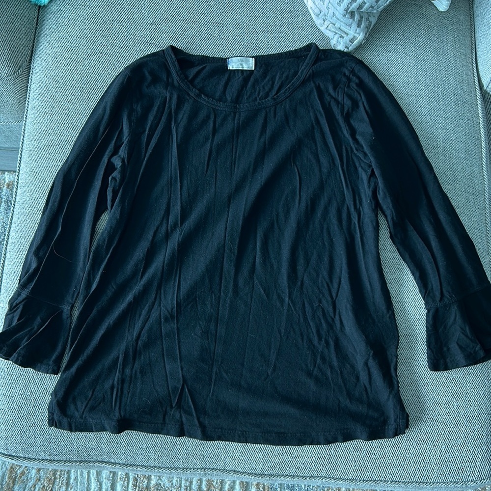 Urban outfitters black long sleeve tee